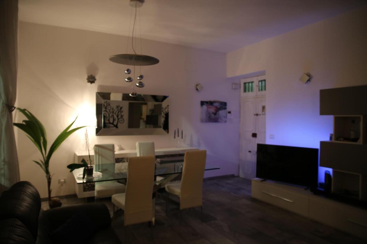 Alloggio Incantevole In Trastevere Рим Екстериор снимка